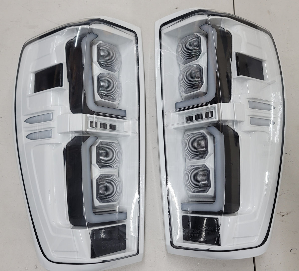 2019-23 GMC Sierra Recon Colormatched Tail Lights – Fastheadlights